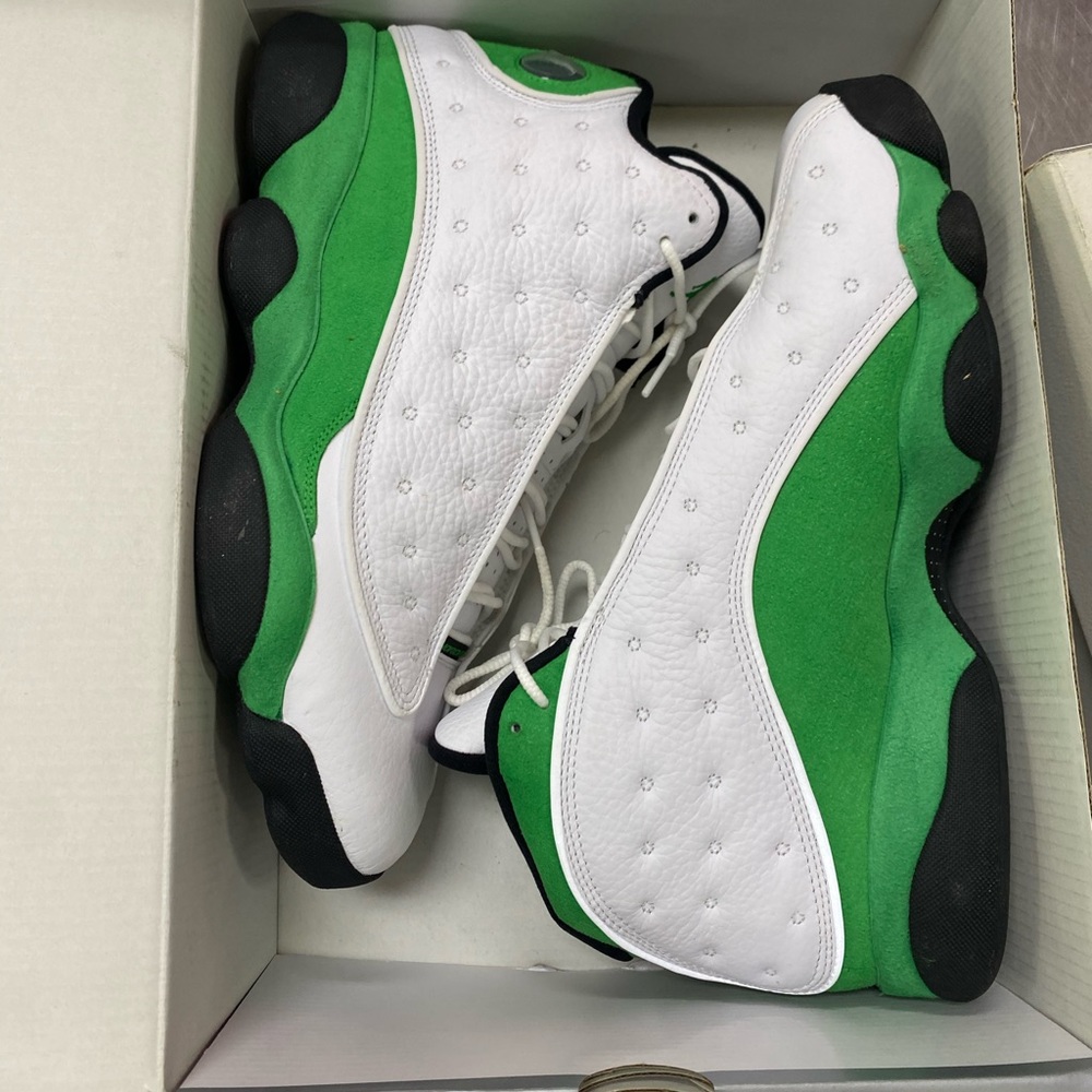 JORDAN 13 WHITE LUCKY GREEN